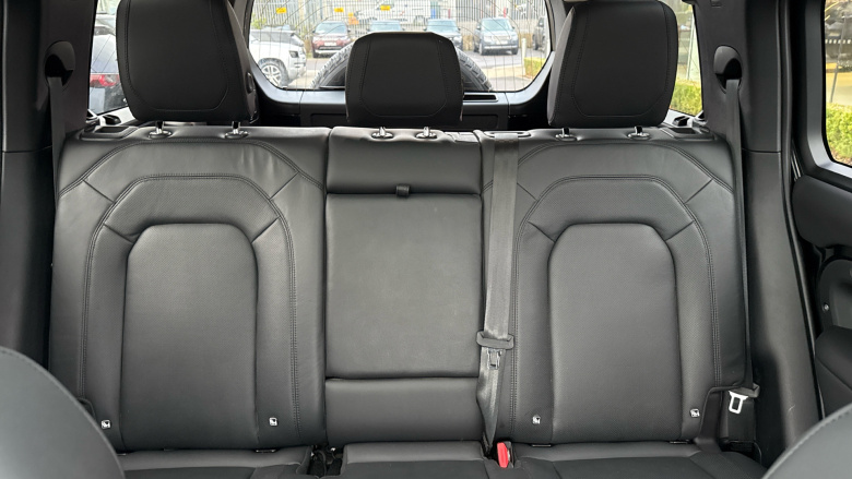 Land Rover Defender 3.0 D250 XS Edition 110 5dr Auto Diesel Estate